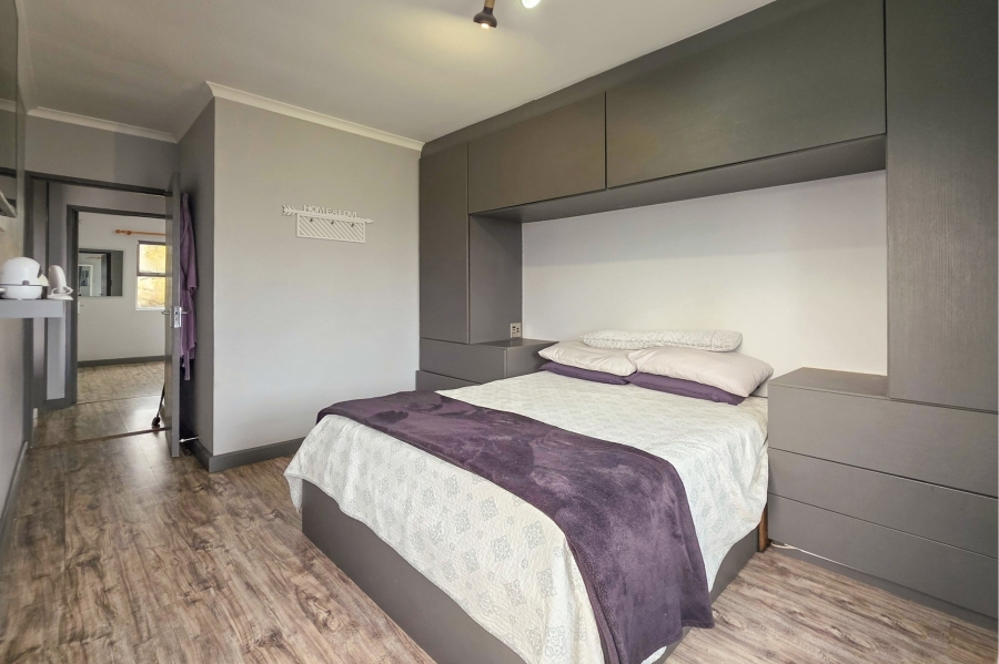 2 Bedroom Property for Sale in Sonstraal Heights Western Cape